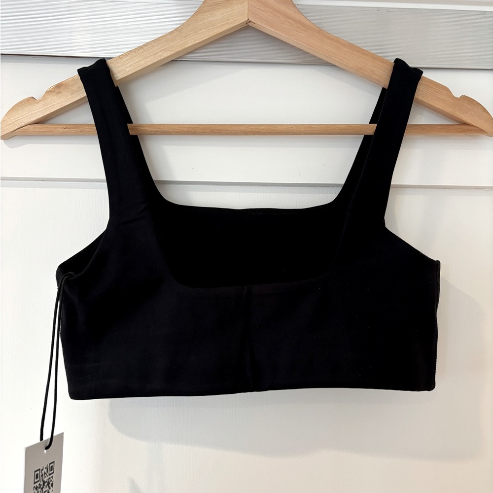 GIRLFRIEND COLLECTIVE // Square neck sports top XS